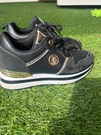 Zwart met gouden dames sneaker, Ophalen of Verzenden, Zo goed als nieuw