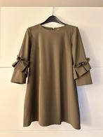 Studio It kaki jurk met mouwen, Maat 38/40 (M), Studio It, Ophalen of Verzenden, Zo goed als nieuw