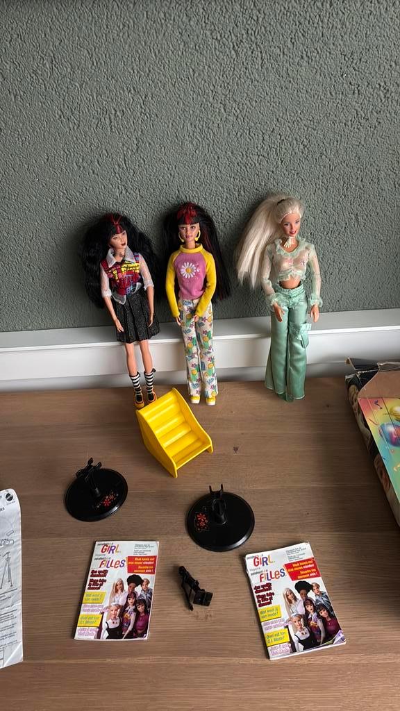 Barbie generation girl files mattel vintage 1999, Verzamelen, Poppen, Gebruikt, Ophalen of Verzenden