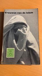 Vrouwen van de islam - Assia Djébar, Ophalen of Verzenden, Islam