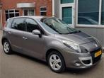 Renault Scénic 1.6 16V Navi Ecc Trekhaak Cruise NetteStaat, Auto's, Renault, Voorwielaandrijving, Stof, 4 cilinders, 14 km/l