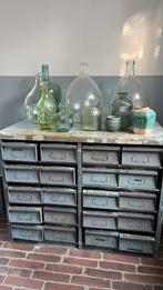 Vintage industriele ladenkast, Huis en Inrichting, Kasten | Ladekasten, 5 laden of meer, Zo goed als nieuw, Minder dan 100 cm