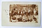 Fotokaart ROTTERDAM groep afzwaaiende militairen HUZAREN., Verzamelen, Ophalen of Verzenden, Voor 1920, Gelopen, Zuid-Holland