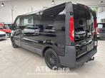 Renault Trafic 2.0 DIESEL | DUBBELE CABINE | TREKHAAK | EURO, Voorwielaandrijving, Euro 5, Zwart, Leder