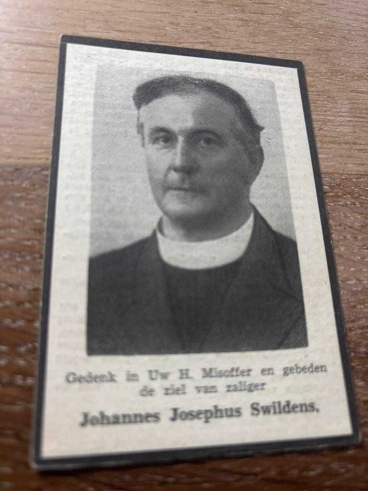 Swildens Johannes 1880 Leeuwarden 1950 Emmen priester- 28130, Verzamelen, Bidprentjes en Rouwkaarten, Ophalen of Verzenden