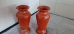2 vaasjes retro vintage jaren 50 Één vaasje is stuk geweest, Ophalen of Verzenden