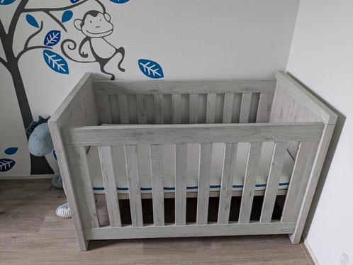 Mooie ledikant van merk Interbaby, Kinderen en Baby's, Babywiegjes en Ledikanten, Gebruikt, Ledikant, Ophalen