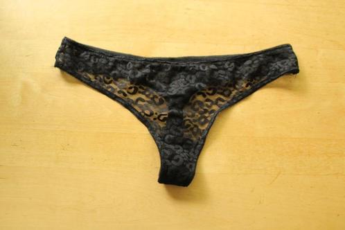 NIEUWE zwarte doorschijnende string panterprint maat L/XL, Kleding | Dames, Ondergoed en Lingerie, String, Zwart, Verzenden