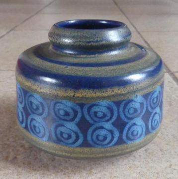 Vintage vaas KMK Viola West-Germany vaasje blauw zand beschikbaar voor biedingen