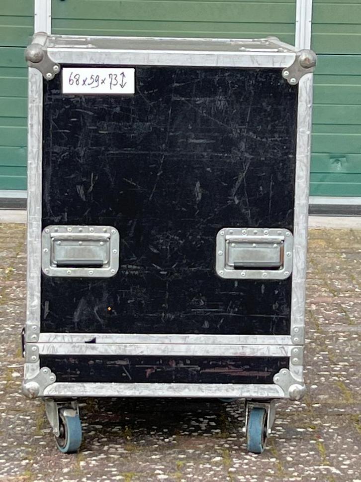 flightcase nr 13, Muziek en Instrumenten, Behuizingen en Koffers, Gebruikt, Overige instrumenten, Flightcase, Ophalen