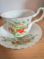 Royal Albert Kop en Schotel dames - Kersendesign, Verzenden, Zo goed als nieuw, Overige stijlen, Kop(pen) en/of Schotel(s)