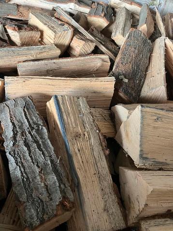 Te koop eiken haardhout beschikbaar voor biedingen