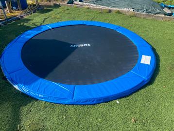 Trampoline - Springplezier voor jong en oud! beschikbaar voor biedingen