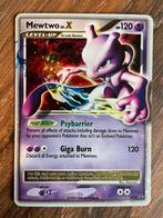 Pokémon: Mewtwo Lv X (DP28), Hobby en Vrije tijd, Verzamelkaartspellen | Pokémon, Ophalen of Verzenden, Gebruikt, Losse kaart