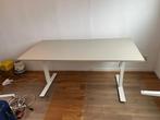 Zit sta bureau trotten IKEA, Huis en Inrichting, Bureaus, Ophalen, In hoogte verstelbaar, Zo goed als nieuw