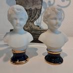 2 stuks Antiek Europees Biscuit Porselein Beeldje - Jongen, Antiek en Kunst, Ophalen of Verzenden