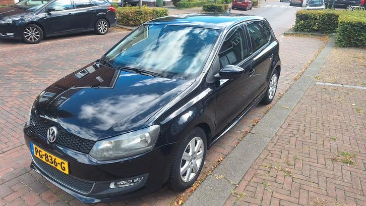 4699 naar 4000! Volkswagen Polo 1.2 TSI 77KW 2011 Zwart 5DR, Auto's, Volkswagen, Particulier, Polo, ABS, Airbags, Airconditioning