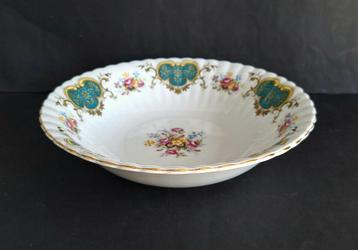Royal Albert England porseleinen diepe schaal type berkeley  beschikbaar voor biedingen