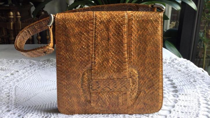 Vintage leren handtas jaren ‘70 2-vaks met 2 binnenvakjes, Sieraden, Tassen en Uiterlijk, Tassen | Damestassen, Gebruikt, Handtas