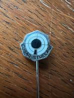 Vintage Joegoslavië Schieten Speldje, Verzamelen, Ophalen of Verzenden, Gebruikt, Sport, Speldje of Pin