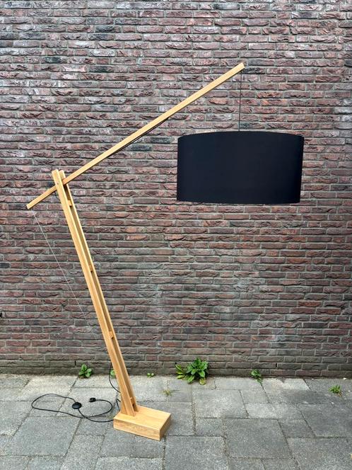 Grote, staande lamp incl. kap, gerecycled eiken, Huis en Inrichting, Lampen | Vloerlampen, 200 cm of meer, Hout, Ophalen