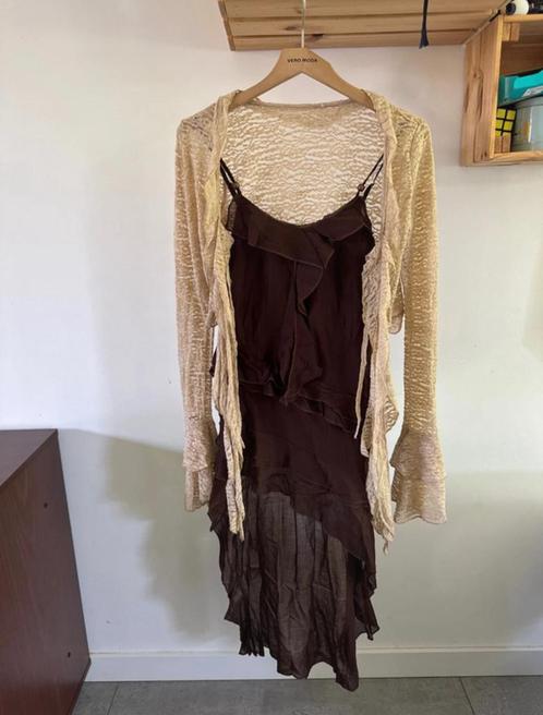 Le Sserafim Hot stage outfit YesStyle (one size) nieuw, Kleding | Dames, Jurken, Nieuw, Maat 34 (XS) of kleiner, Bruin, Onder de knie