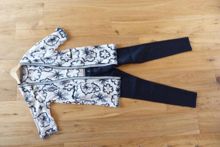 Le Comte vest en truitje, maat 40 + zwarte broek W:36 L:32, Kleding | Dames, Dames-kledingpakketten, Nieuw, Maat 36 (S), Ophalen of Verzenden
