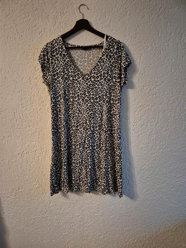 Jurkje met tijgerprint, Kleding | Dames, Jurken, Gedragen, Maat 42/44 (L), Zwart, Knielengte, Ophalen