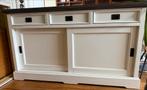 Mooi creme dressoir met houten bovenblad, Huis en Inrichting, Kasten | Dressoirs, Ophalen, 100 tot 150 cm, Zo goed als nieuw, 25 tot 50 cm