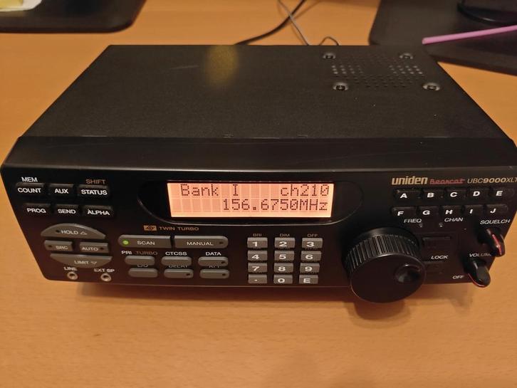 Uniden Bearcat UBC9000XLT Scanner, Telecommunicatie, Scanners, Gebruikt, Ophalen of Verzenden
