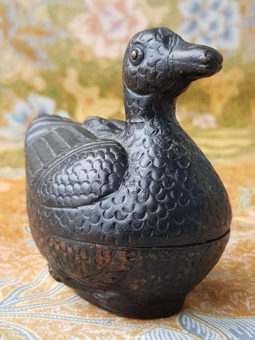 Mooie antieke medicijnhouder uit Tibet als een eend 9 cm., Antiek en Kunst, Kunst | Niet-Westerse kunst, Ophalen of Verzenden