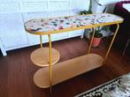 Wooden ovale console 2-tiers table, gold metal, terazzo, Huis en Inrichting, Ophalen, 100 tot 150 cm, Teakhout, Zo goed als nieuw