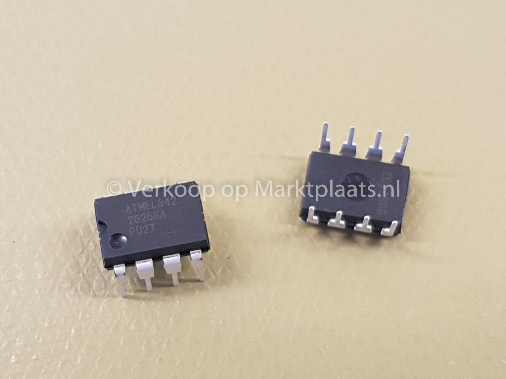 Atmel / Microchip AT25256A-10PU-2.7 EEPROM PDIP, Hobby en Vrije tijd, Elektronica-componenten, Nieuw, Ophalen of Verzenden