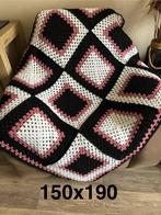 Gehaakte deken, Huis en Inrichting, Woonaccessoires | Plaids en Woondekens, Ophalen of Verzenden, Nieuw