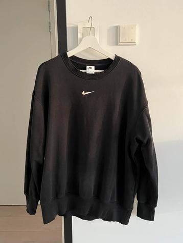 Seeater van Nike (Maat: S) beschikbaar voor biedingen