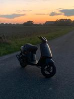 PIAGGIO ZIP TYPE 1 70cc zonder 123, Fietsen en Brommers, Scooters | Piaggio, Ophalen, Tweetakt, Maximaal 45 km/u, Zo goed als nieuw