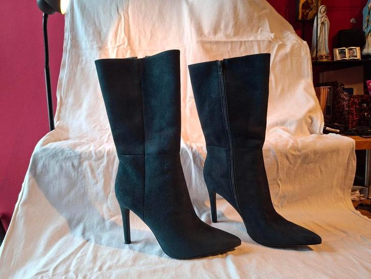 suède dames laars, Kleding | Dames, Schoenen, Zo goed als nieuw, Hoge laarzen, Groen, Ophalen of Verzenden