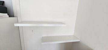 Wandplank beschikbaar voor biedingen