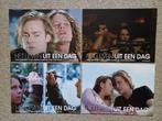 HET   LEVEN   UIT   EEN   DAG     lobbycard set., Verzenden, Nieuw, A4 of kleiner, Film en Tv