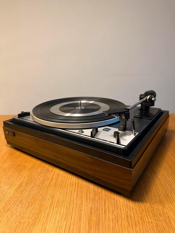 Dual CS 12 - 1214 platenspeler - vintage design - zonder kop, Audio, Tv en Foto, Platenspelers, Zo goed als nieuw, Platenspeler