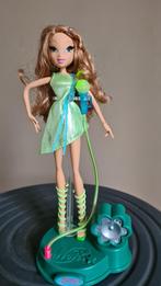 Mattel Winx Club Flora Singsational Magic 2005 pop, Ophalen, Pop