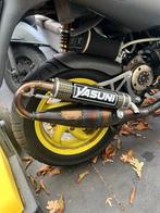Yasuni r met kevlar demper, Fietsen en Brommers, Brommeronderdelen | Scooters, Ophalen of Verzenden, Zo goed als nieuw, Uitlaat