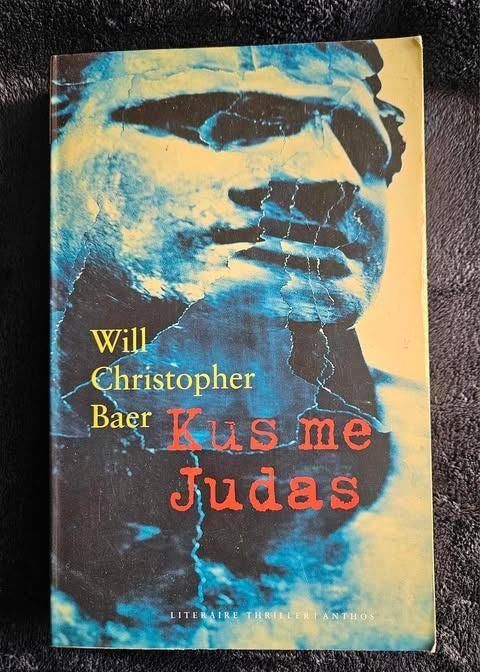 W.C. Baer - Kus me, Judas, Ophalen of Verzenden, Gelezen, W.C. Baer