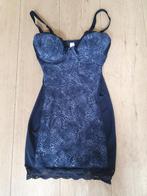 Zwart, grijze Triump bodydress/ onderjurk 80C., Triumph, Ophalen of Verzenden, Zwart, Overige typen