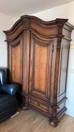 Goede stevige eiken kast, Antiek en Kunst, Antiek | Meubels | Kasten, Ophalen
