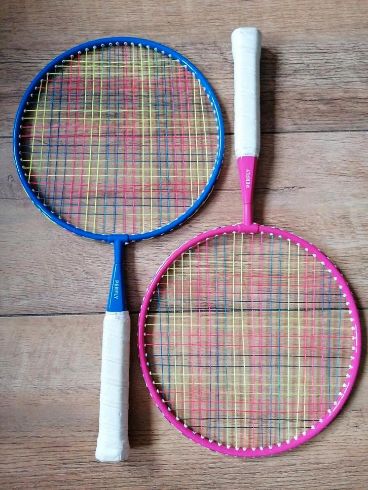 Badminton Rackets - Perfly, Sport en Fitness, Badminton, Gebruikt, Racket(s), Ophalen of Verzenden