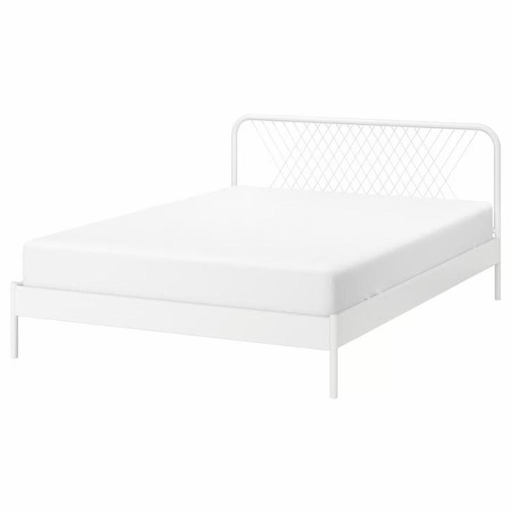 IKEA NESTTUN bedframe + lattenbodem (140x200), Huis en Inrichting, Slaapkamer | Bedden, Tweepersoons, 140 cm, Hout, Wit, Ophalen