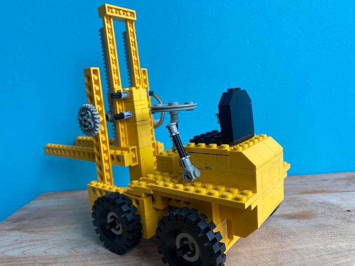Oude Lego technic 850 heftruck Fork Lift uit 1977, Kinderen en Baby's, Speelgoed | Duplo en Lego, Gebruikt, Lego, Complete set