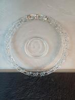Te koop: Glazen serveerschaal met opengewerkte rand - D 28,5, Ophalen, Overige stijlen, Glas, Schaal of Schalen