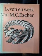 Leven en werk van M. C. Esther. Levensverhaal v.d. graficus., Ophalen of Verzenden, Zo goed als nieuw